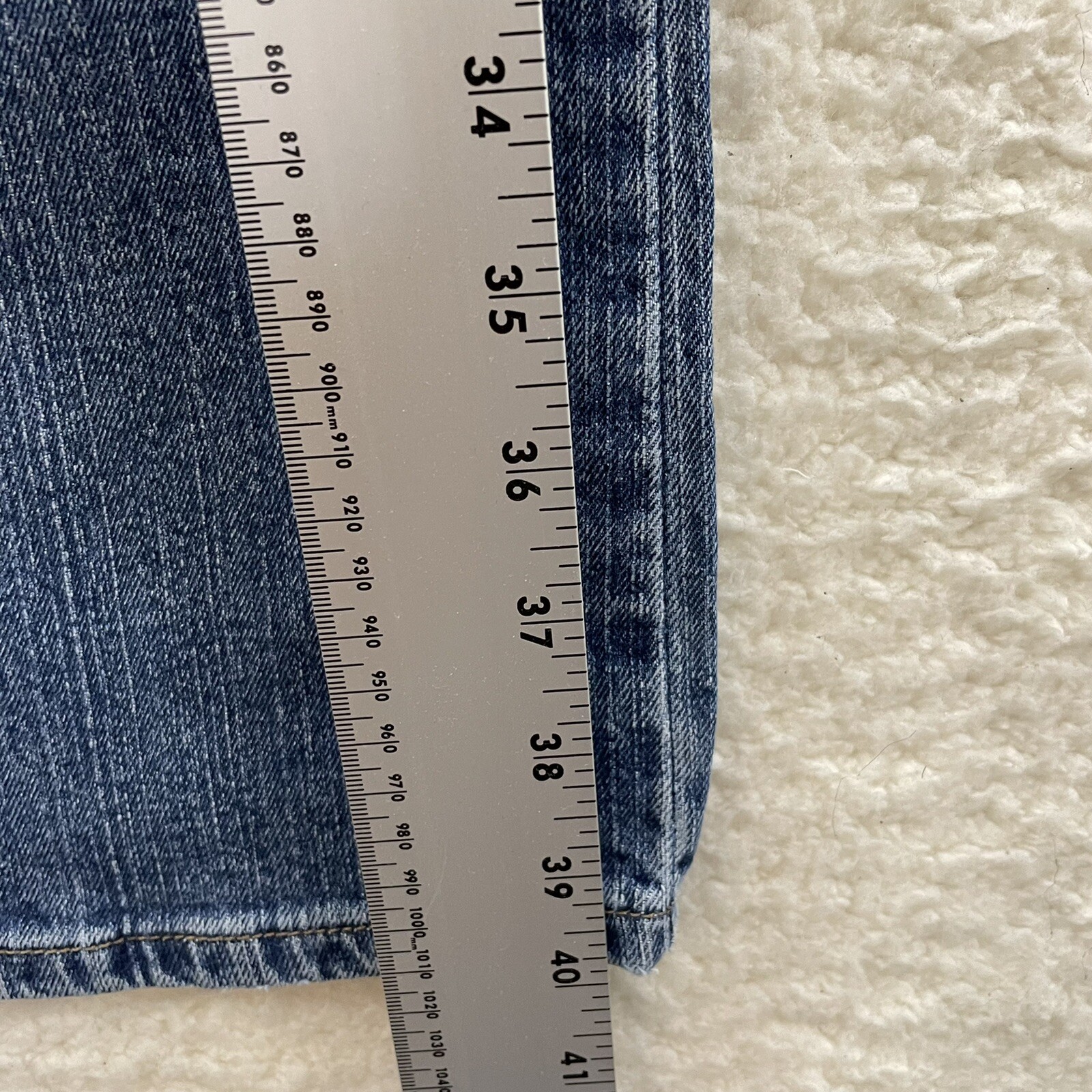 Y2K Vintage DKNY Jeans 6 8 27 28 Bootcut Flare Mid Rise Stretch Medium Wash