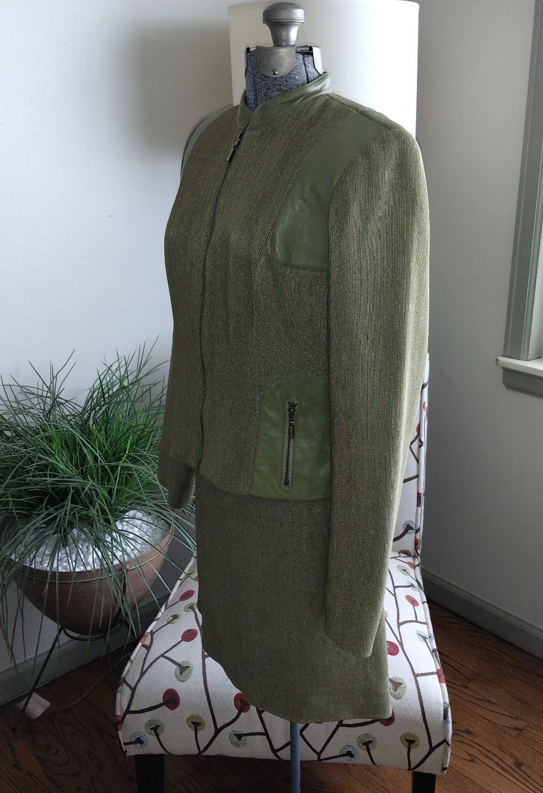 1980s Alberto Makali Skirt Suit Size 8 Olive Green Leather Trim USA Made