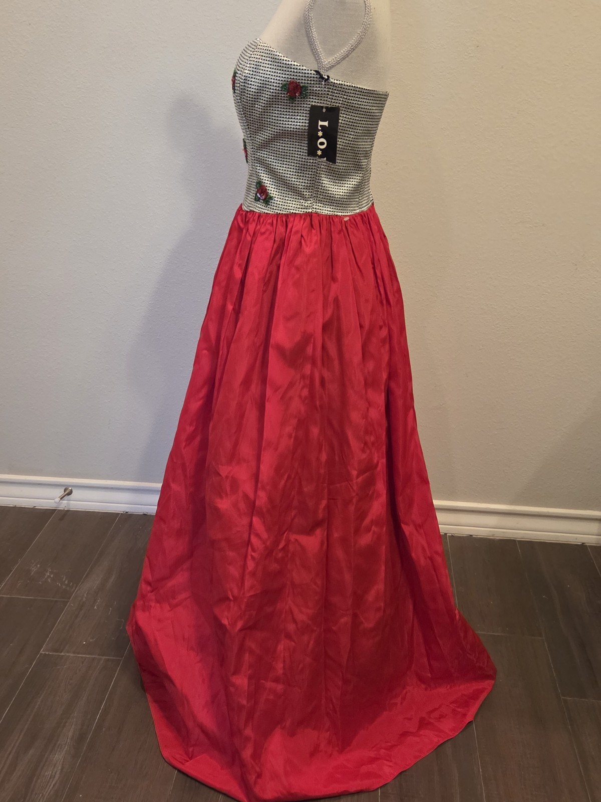 VTG LOL Strapless Red Black Silver Checkered Rose Embroidered Metallic Dress9/10