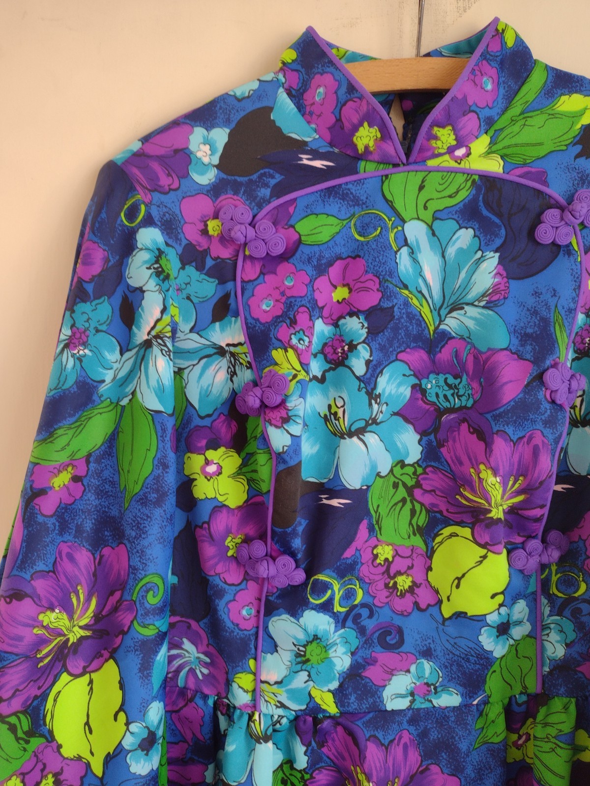 1960s Vtg Floral Hostess Gown Cheongsam Pagoda Mod Maxi Mcm Glam Japanese 70s