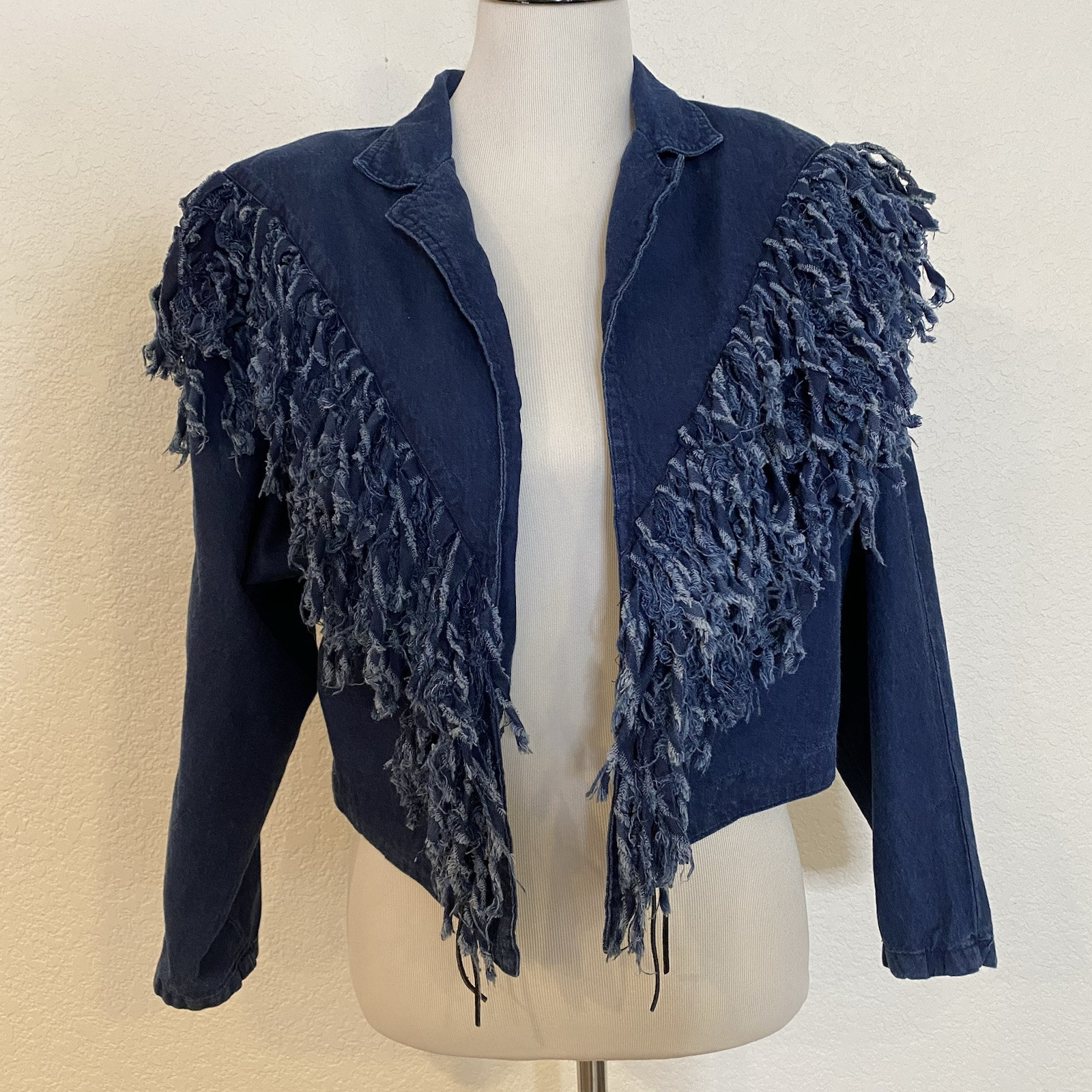 Vintage 1990’s Circle T Marilyn Lenox Jacket Size 9/10 Western Fringe Jacket USA