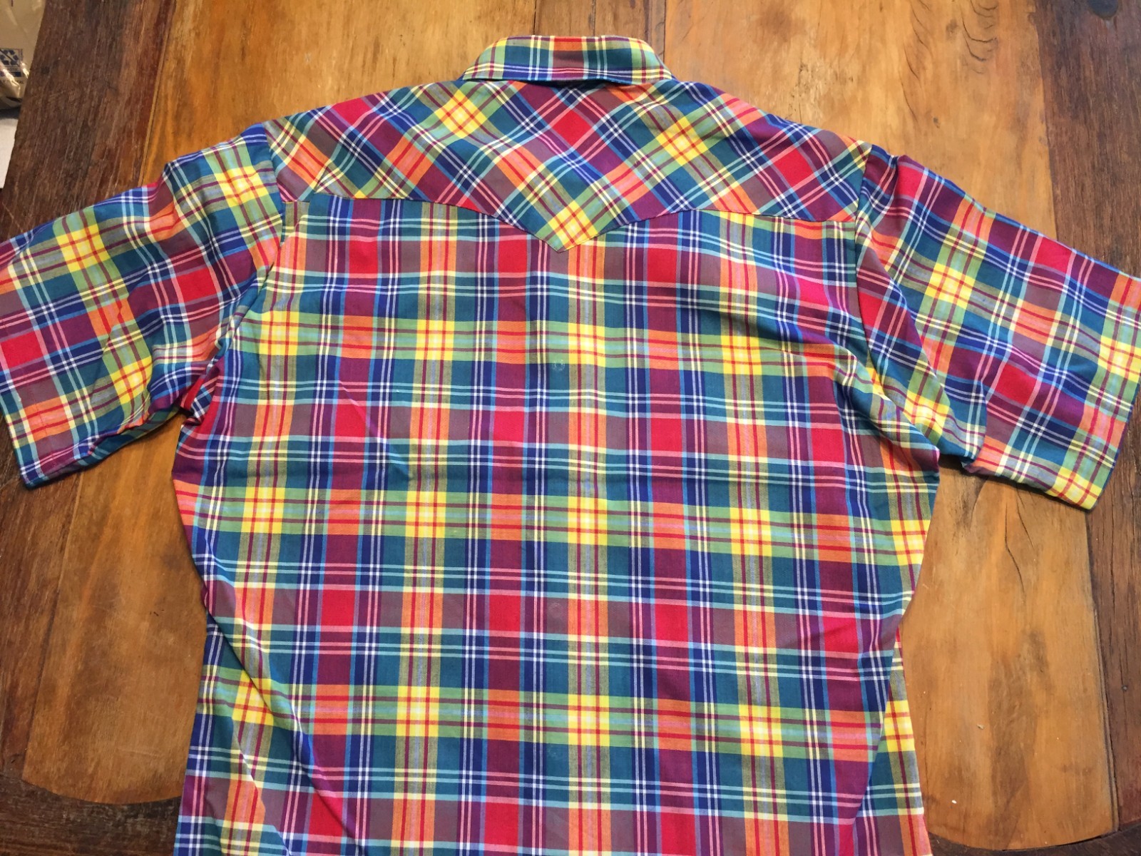 VTG Wrangler WESTERN WEAR Women’s Shirt,Colorful Plaid,Size Medium,Z