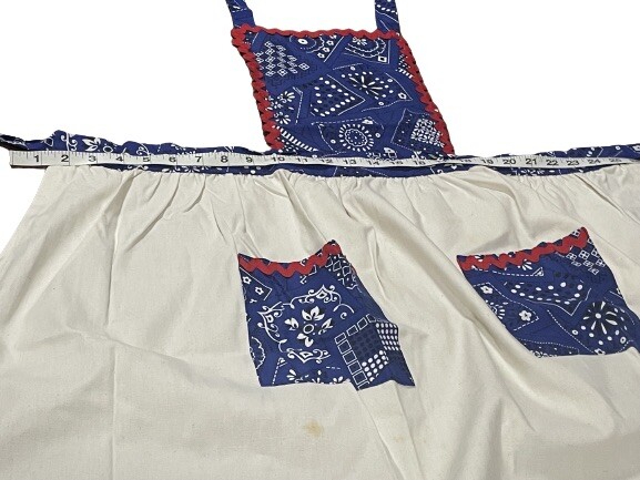 1970’s DESIGN HOUSE Maxi Full Long Frilly Floral Womens Vintage Wrap Apron Dress