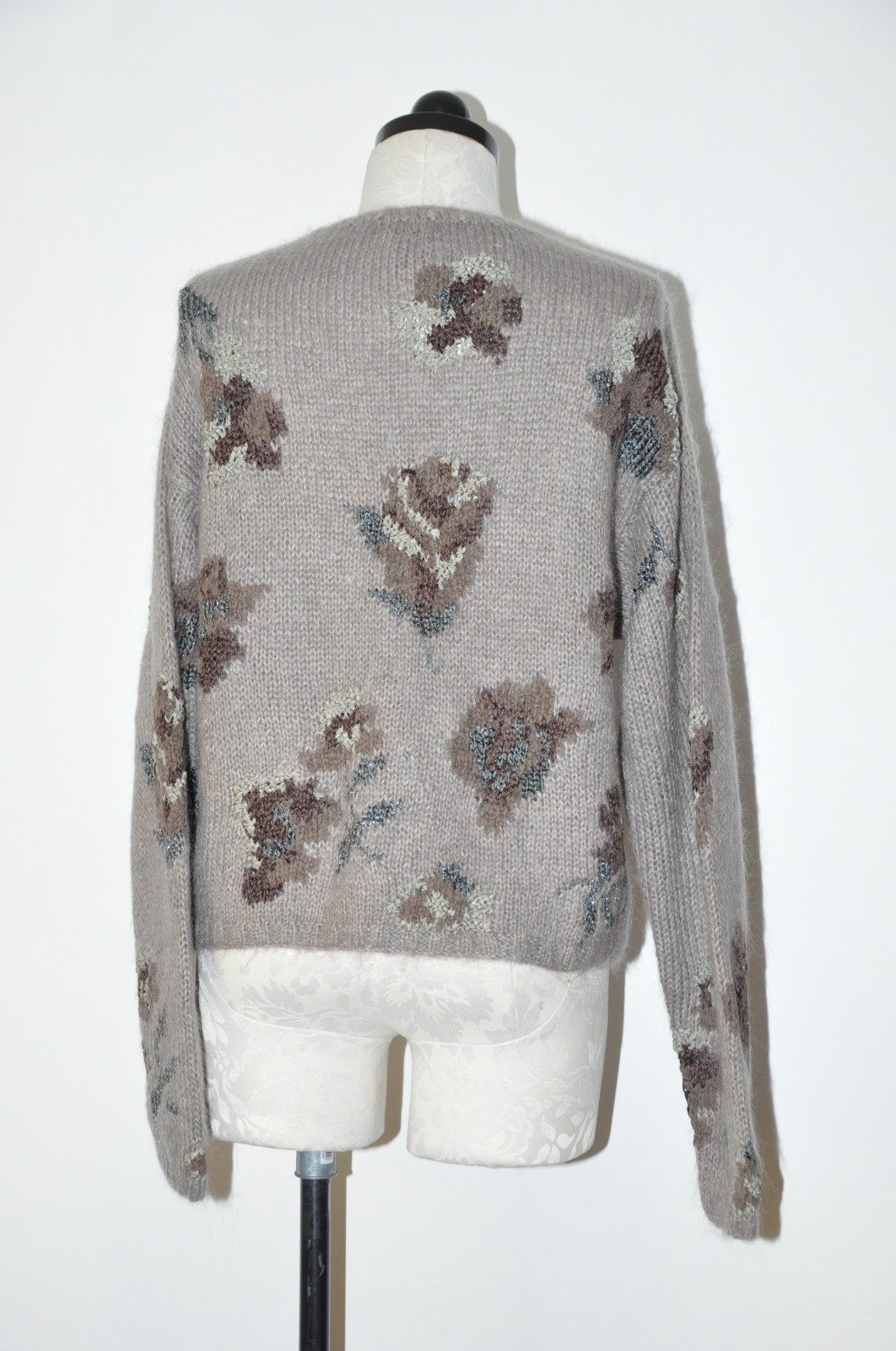 90s Vintage Gray Floral Mohair Wool Handknit Crewneck Cropped Sweater Women M L