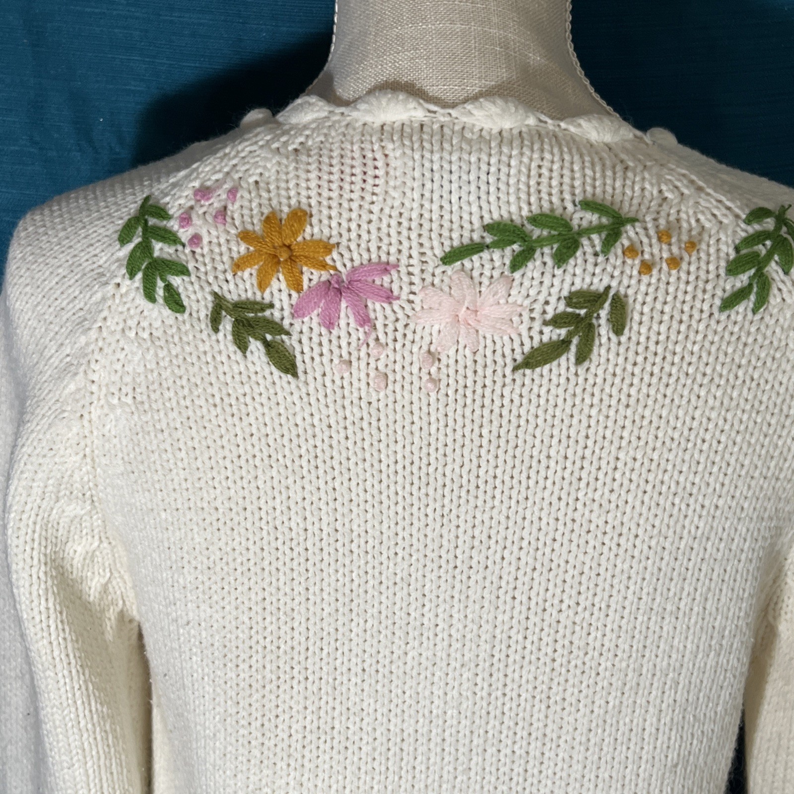 Vintage Embroidered Cardigan Sweater Floral. PLEASE READ DESCRIPTION. Needs TLC