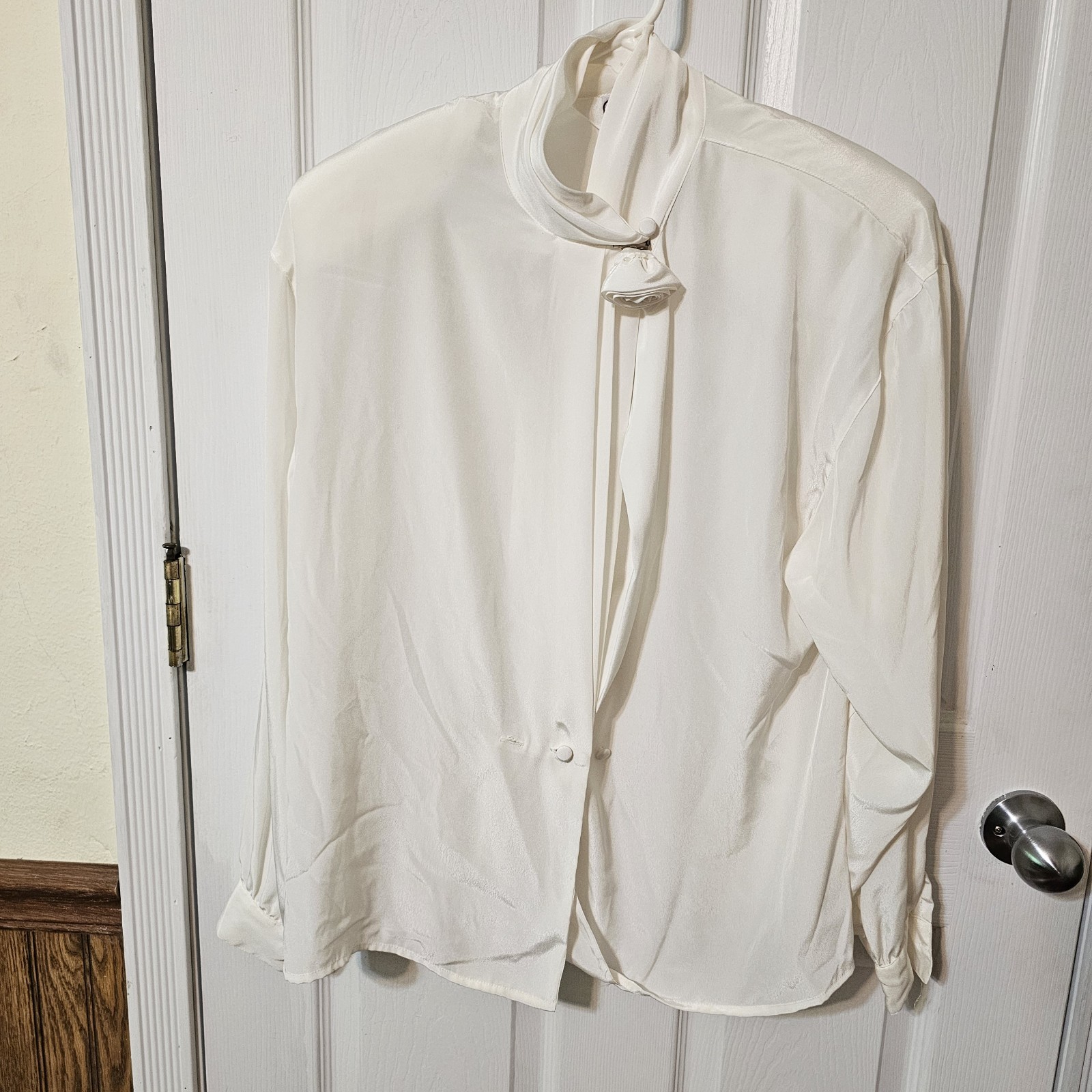 VTG Alexandria Blouse Top Women’s Long Sleeve Button Open Front Vtg Ivory 10