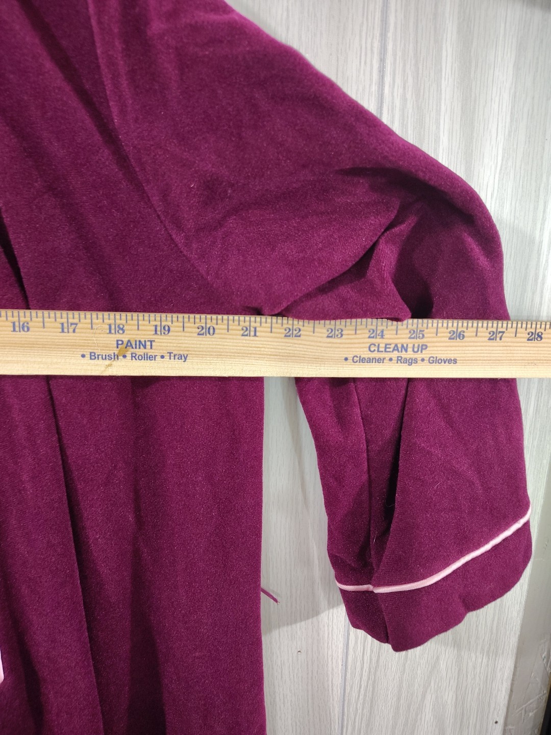 Vintage Vanity Fair Robe Size M Relaxation Comfort Bath Retro Classic