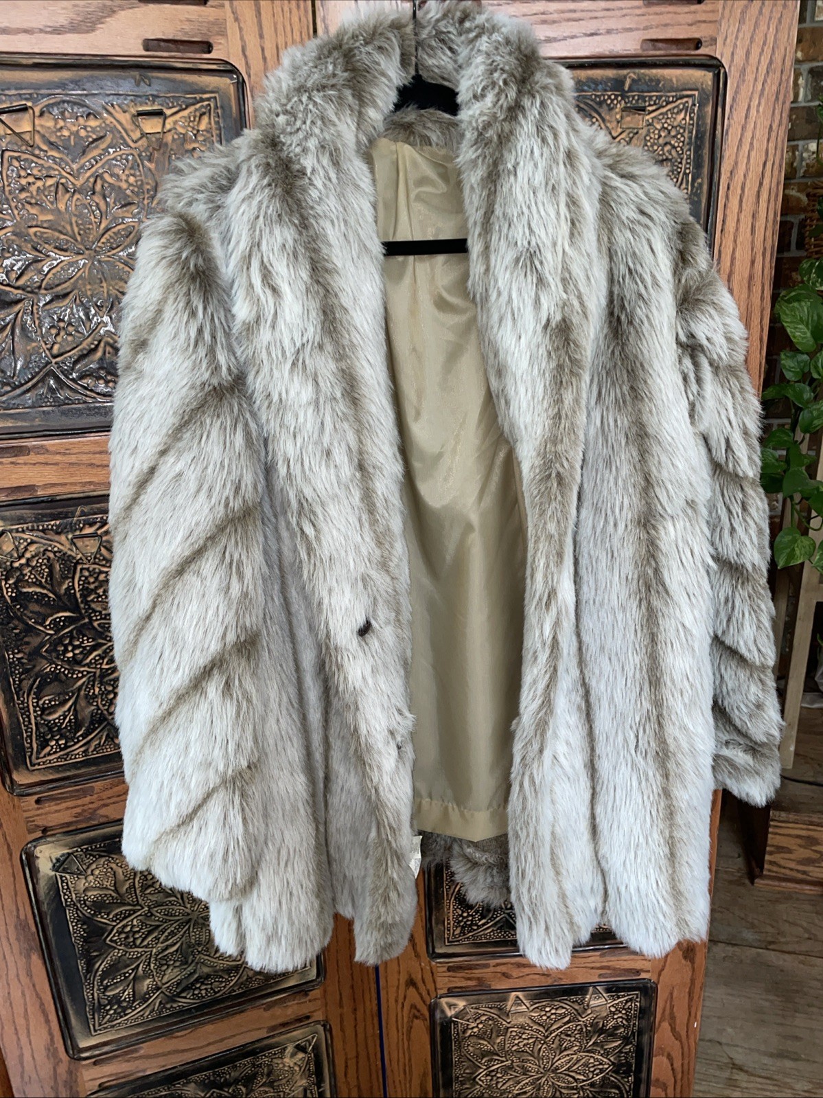 Vintage Blair Fur Coat Womens Size Extra Large Taupe/ Tan Faux Fur @1625