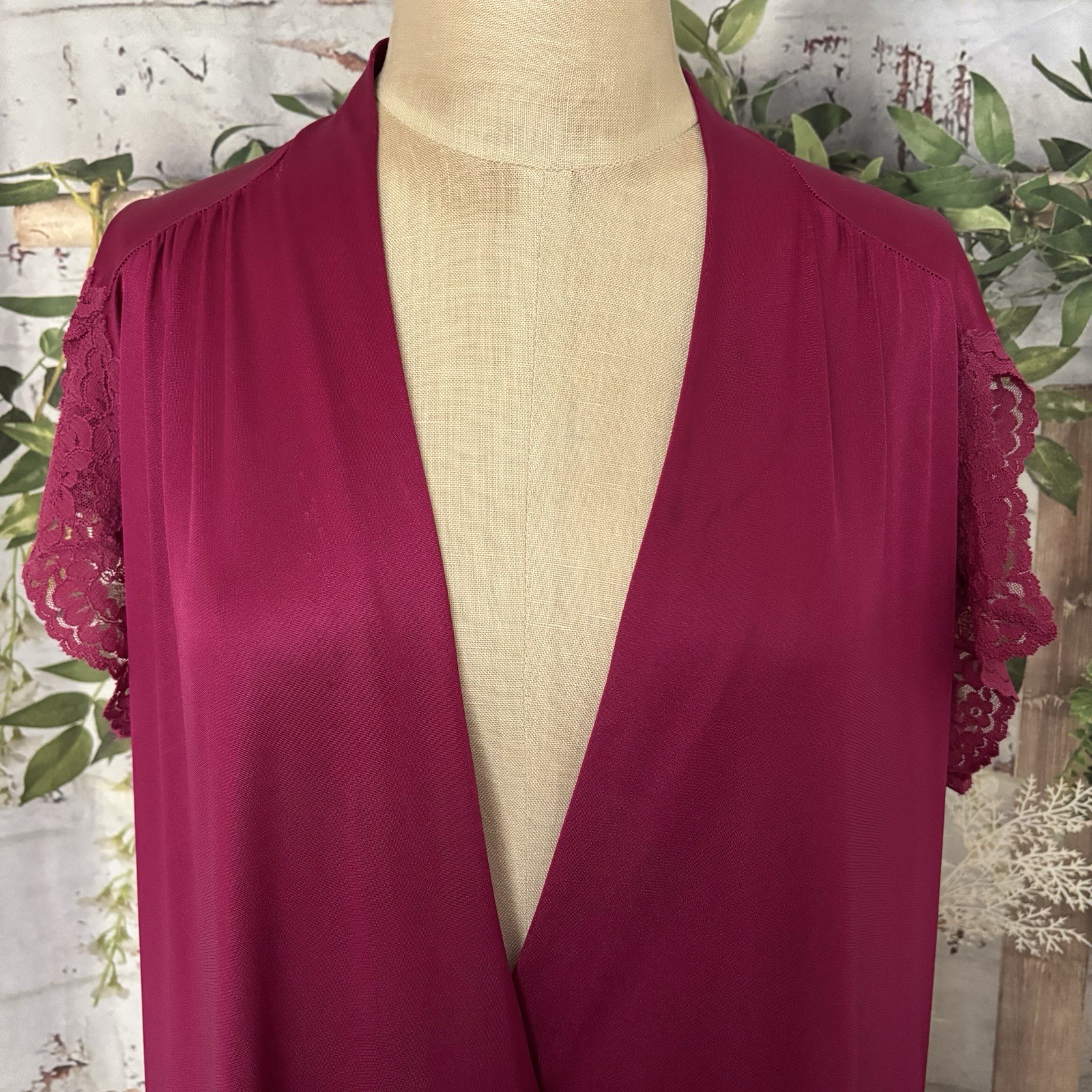 VTG Ralph Montenero for Blanche Long Peignoir Robe Size Small Lace Sleeves