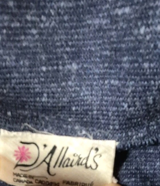 1980’s 2 Piece D’Allaird’s Skirt And Top Set Blue W/Gold Accent Size 14