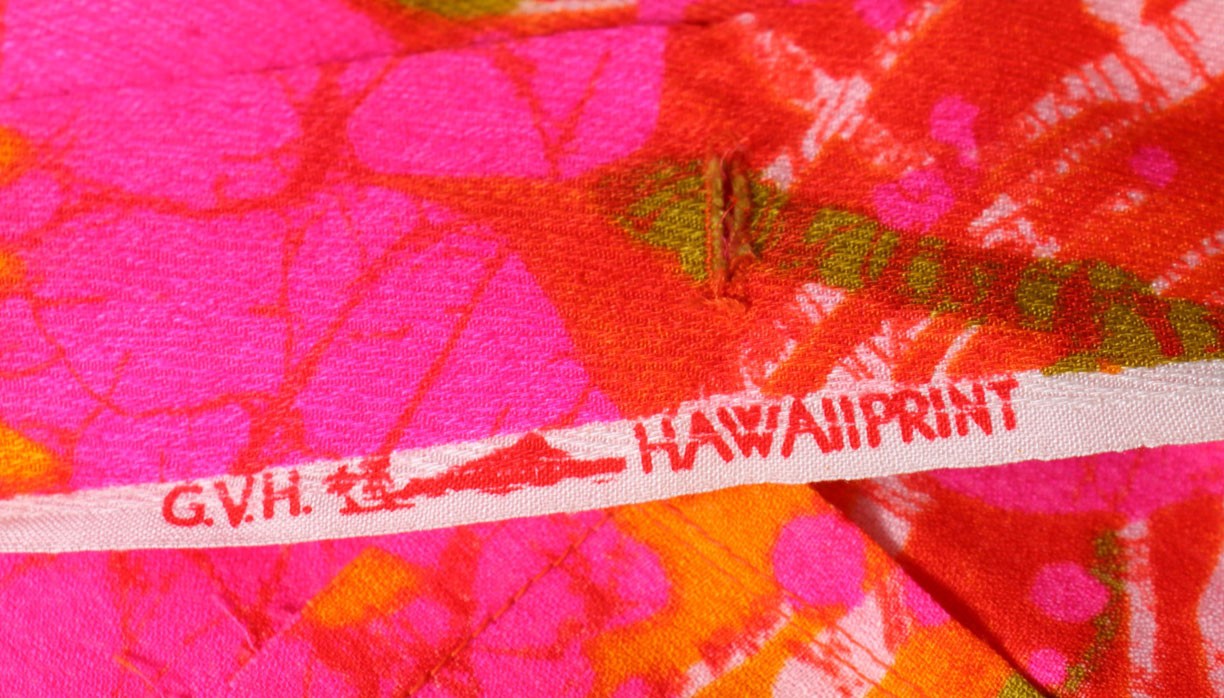 1960’s Fumi’s Hawaiian Dress Hot Pink Floral MOD Honolulu Long maxi vintage