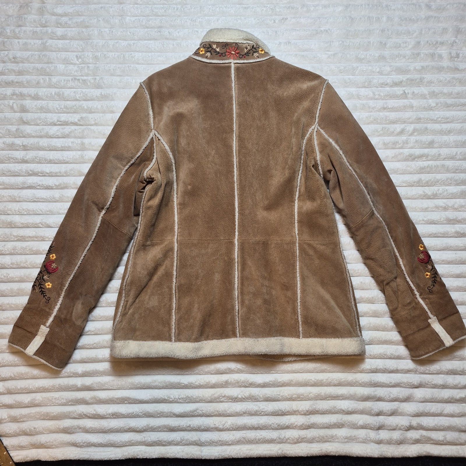Vintage Floral Embroidered Faux Suede Shearling Trim Toggle Jacket Tan Brown