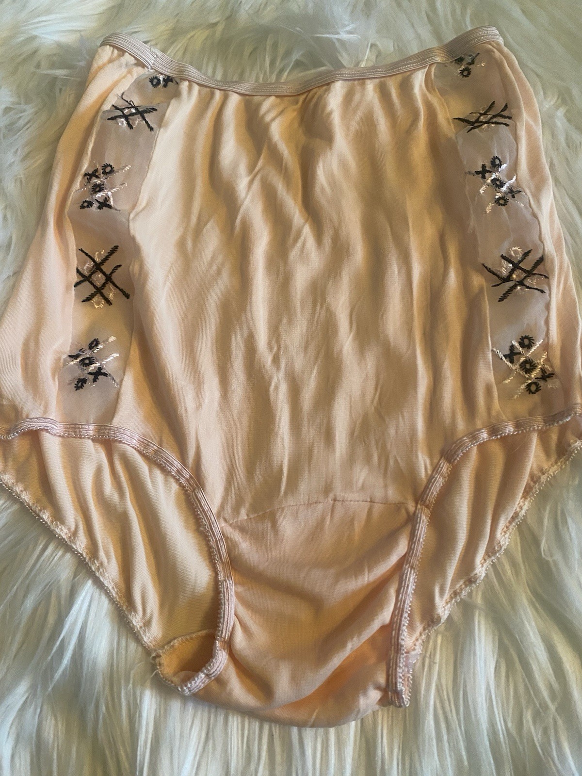 Vintage Stunning 50’s nylon panties Granny High Waist Nylon Underwear Size 6