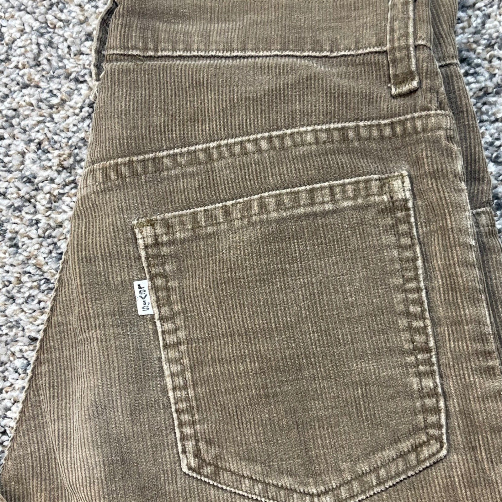 Vintage Levis 746 Women 26×31 Corduroy Pants Brown Flare Leg White Tab High Rise