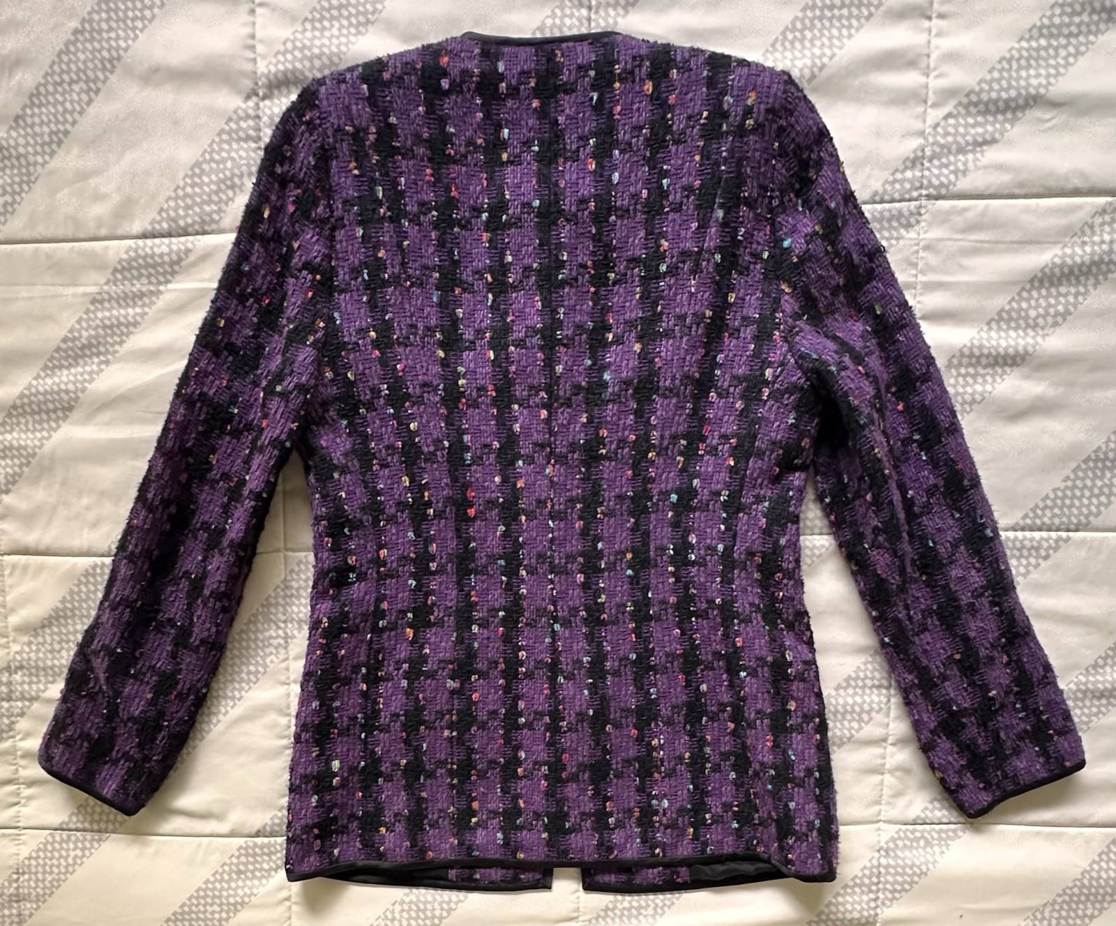 VTG CARLISLE Silk Tweed Blazer Jacket Purple Black Plaid Gold Buttons Size 6