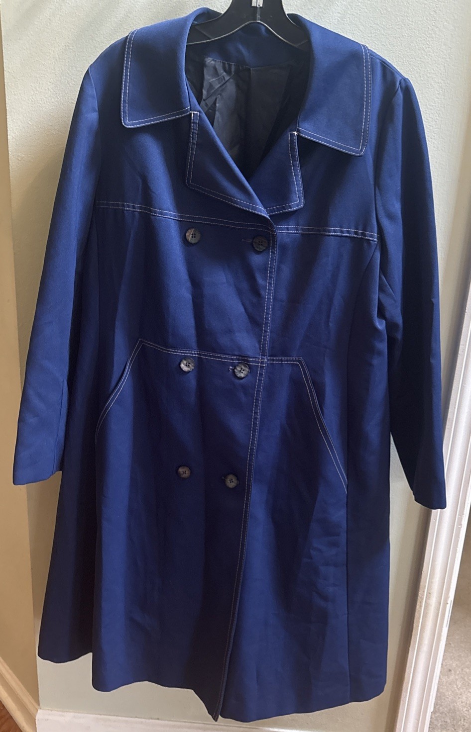 Vintage Outer Banks by Jerold Dark Blue Rain Coat Jacket