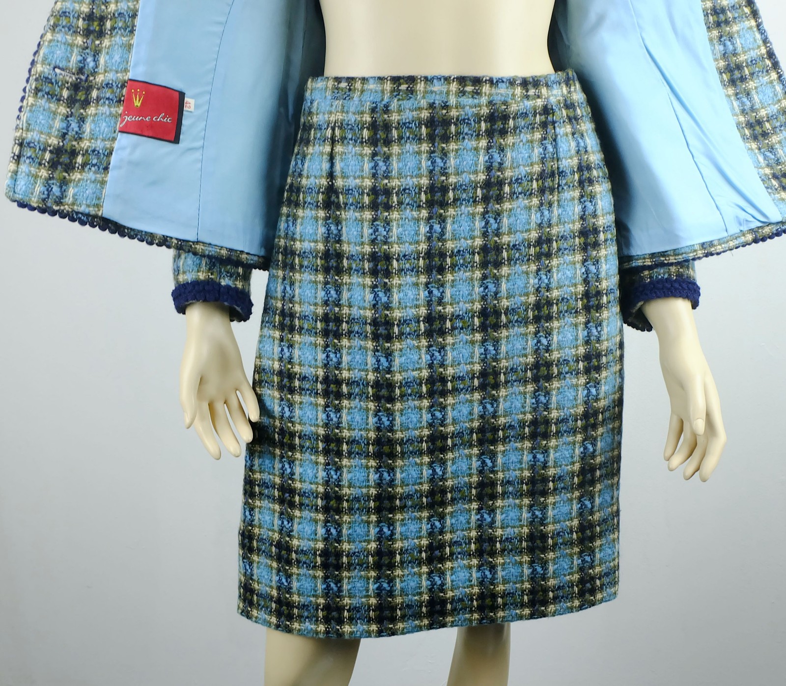 elegant vintage jeune chic costume 1960s size 38/40 plaid wool fabric