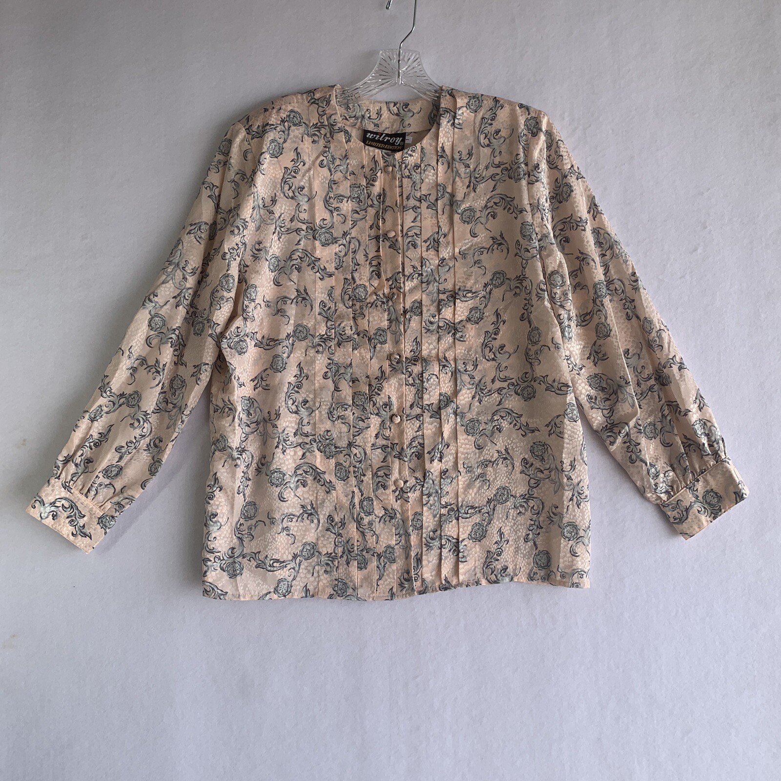Wilroy Limited Edition Womens Blouse Top Shirt Size 16 Pleated Vintage Hong Kong
