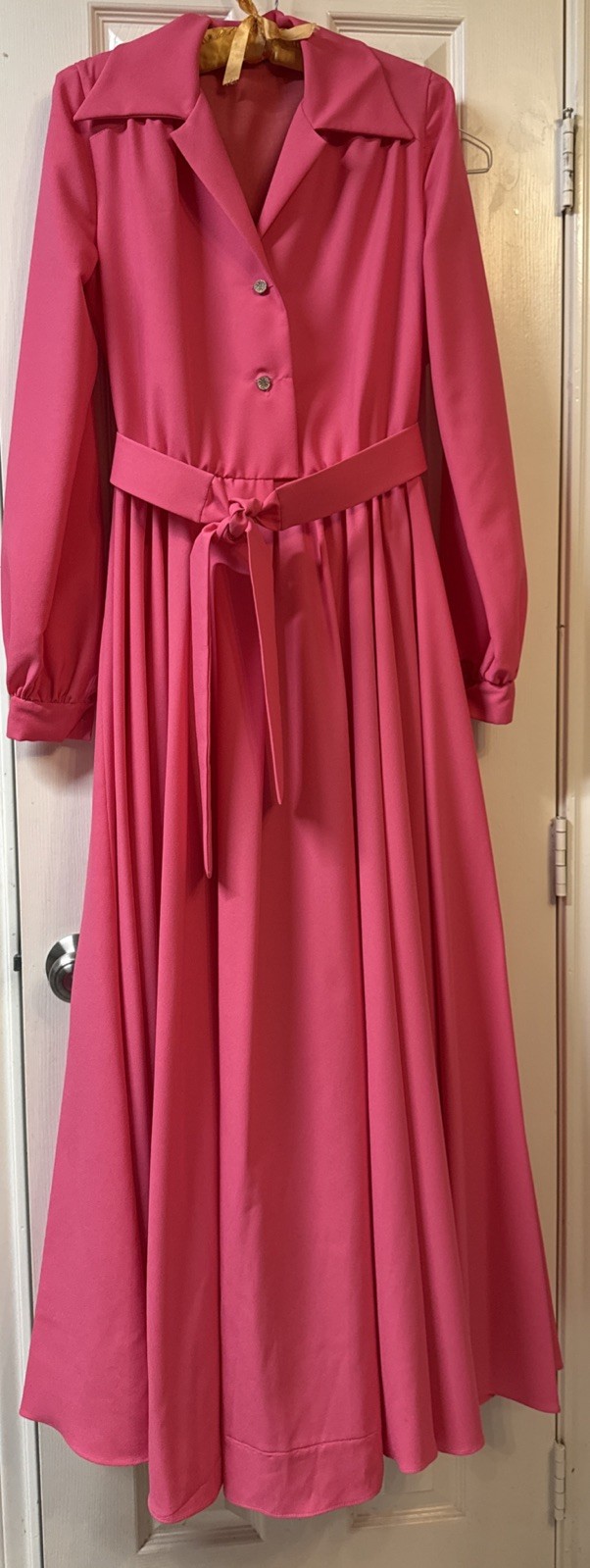 Vintage Floor Length Pink Maxi Dress With Belt Rhinestone Buttons Lined Nice
