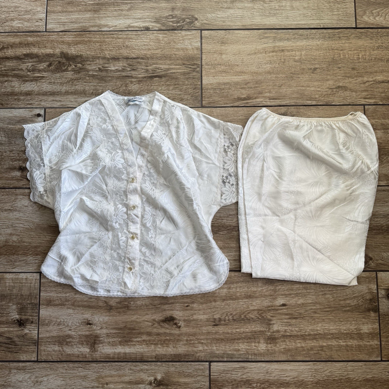 Vintage Lily Of France Sleepwear cream Silk Lace Pajama Top Pants Set