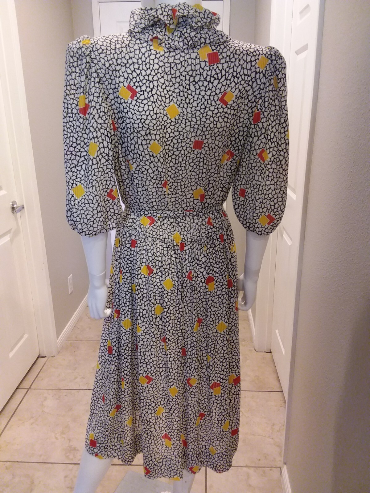 NEIMAN MARCUS CASTLEBERRY Dress Multicolored Size 14 Vintage Shoulder Pads