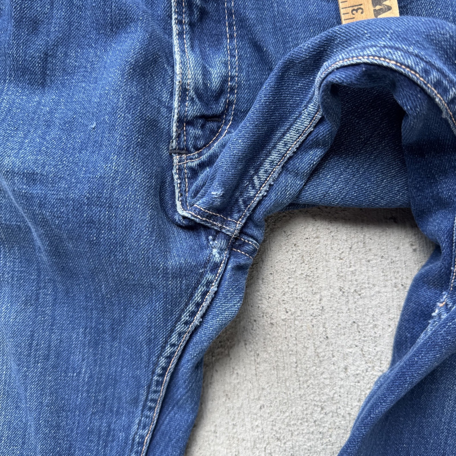 1960s Circle S Sears Roebuck and Co Half Selvedge Dark Wash Jeans 26×24.5 Short