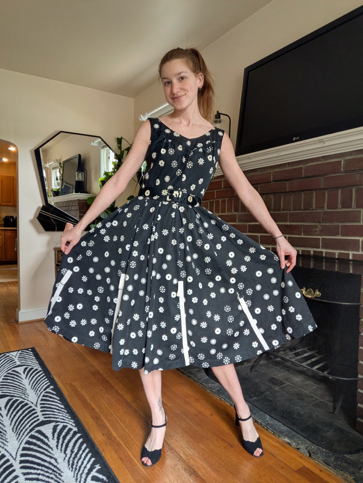 50s Black and White Cotton Pleated Dress with Matching Belt