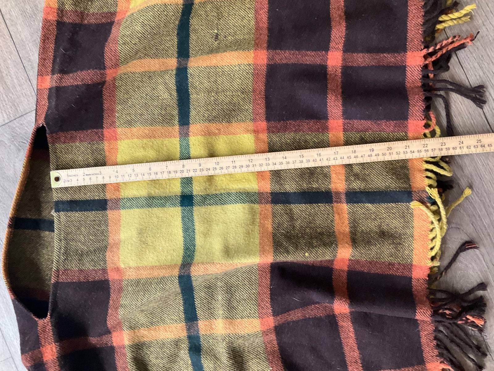 VTG JR Bargan Sears Roebuck Women’s Yellow Plaid Wool Shawl Poncho 60s