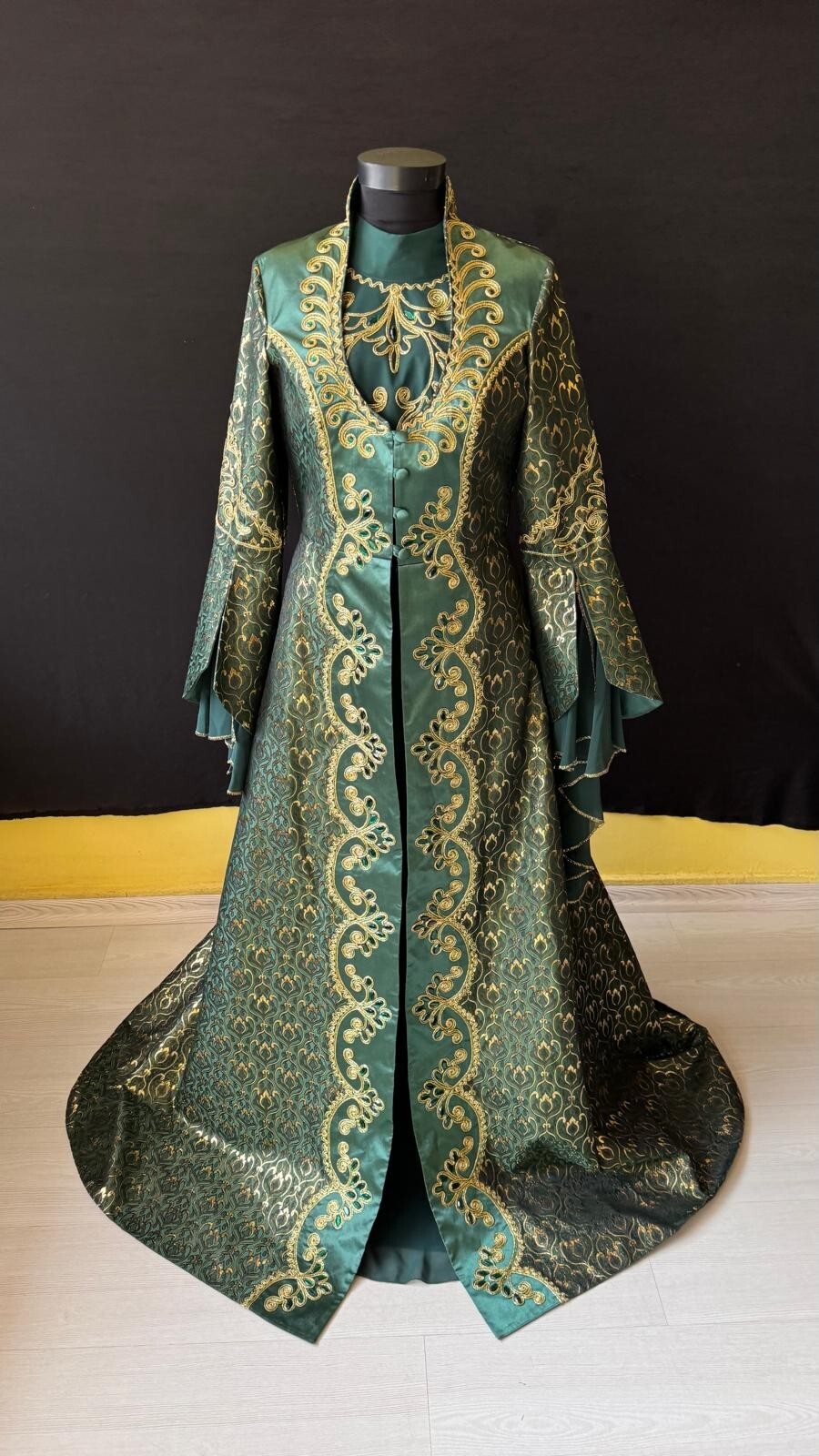 Traditional Vintage Green Bindalli Caftan Dress, Turkish Sultan Women’s Costume,