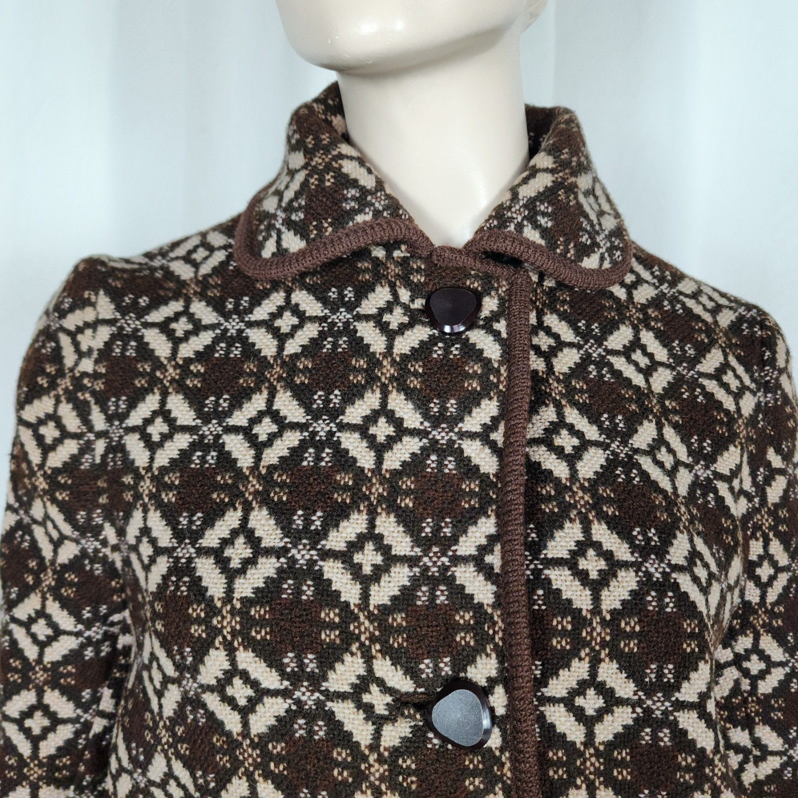 Vtg Welsh Woollens wool tapestry coat SM made in Great Britain Jon Ro
