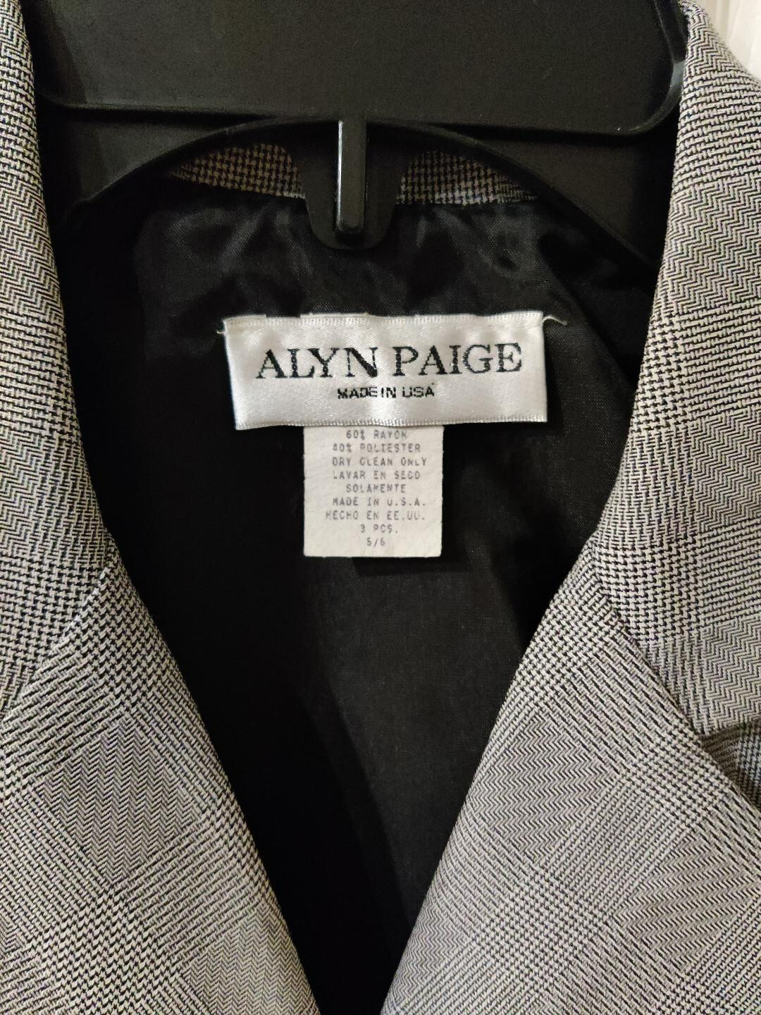 Alyn Paige Juniors Y2K Black White 3 Piece Suit Jacket Vest Pants Size 5/6