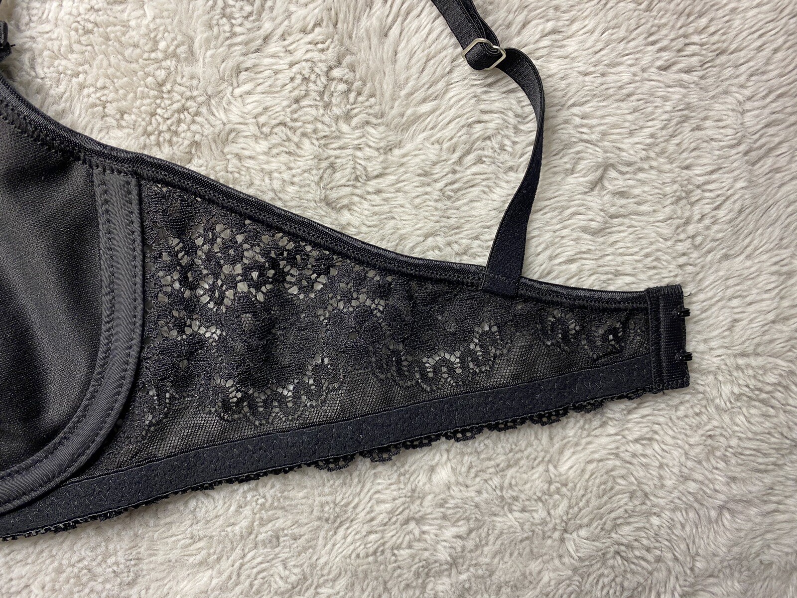 Vintage NWT Olga Black Lace Velvet Bra Bow Rhinestone 38C READ