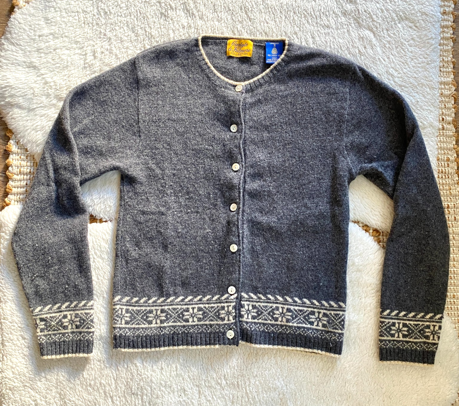 Carlyle & Kilmore 100% Virgin Wool Sweater – Small