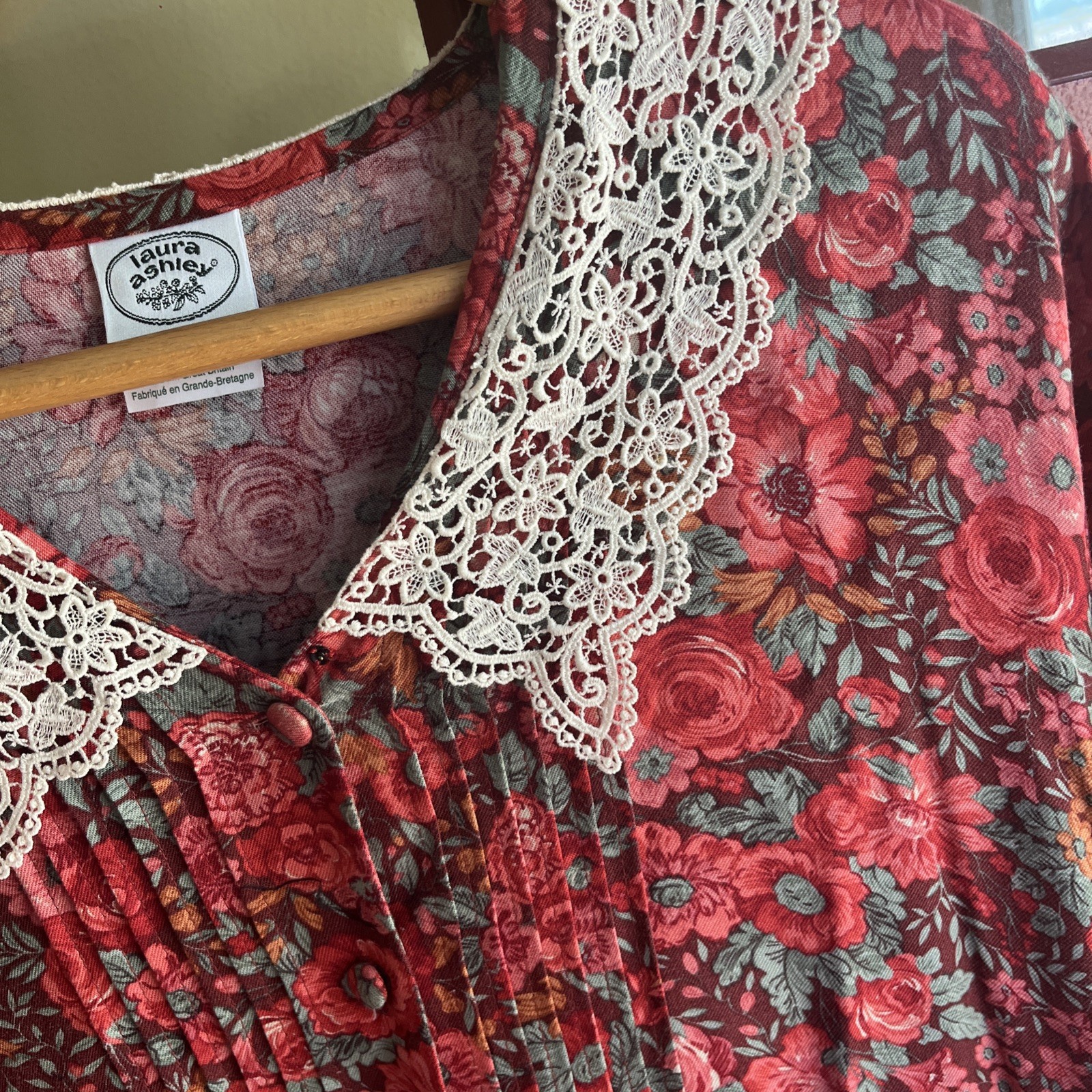 Laura Ashley 80’s GB Cottagecore Prairie Vintage Viscose Lace Collar Dress US12