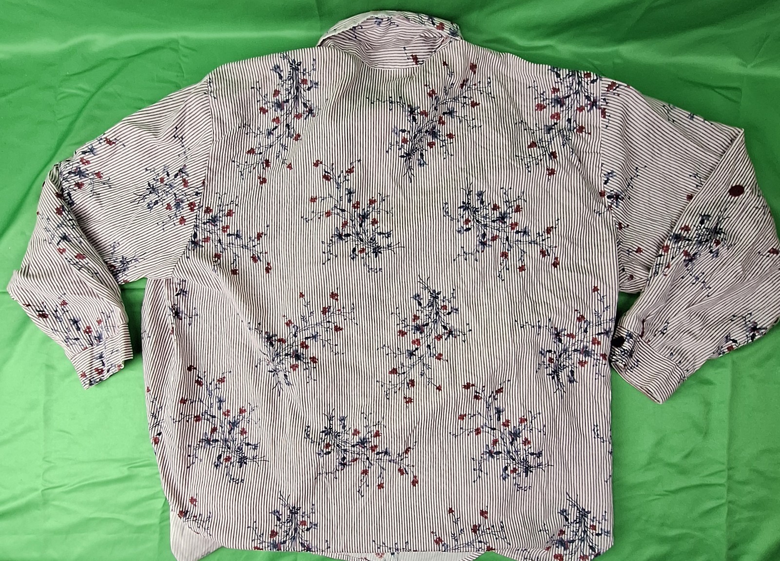 Vintage Tap & Co Floral Button Down Long Sleeve T-shirt Women’s Size 20 Made In