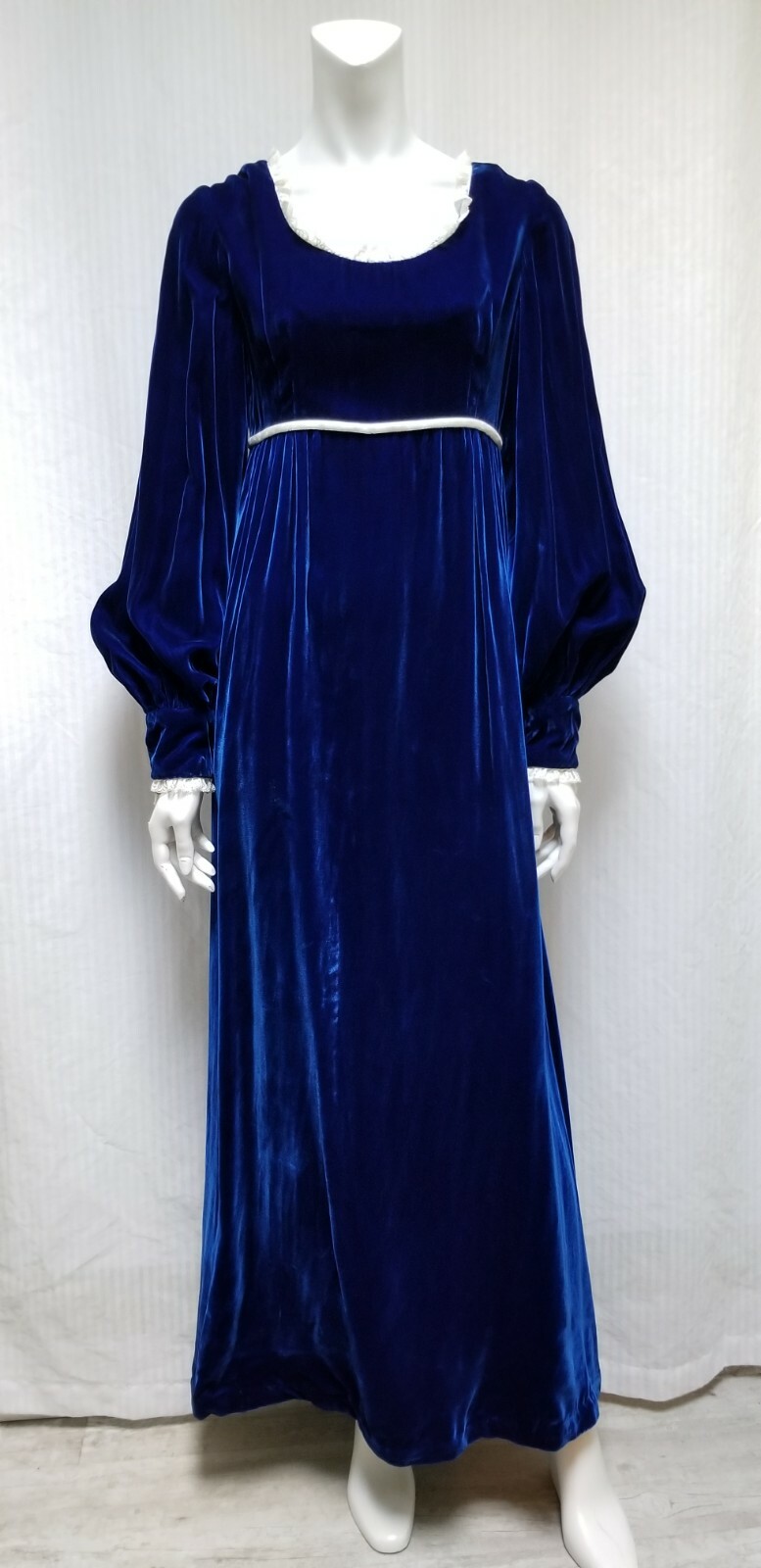 Gorgeous Vintage Blue VELVET MAXI DRESS with Headband w/ Netting & Bag – Size S