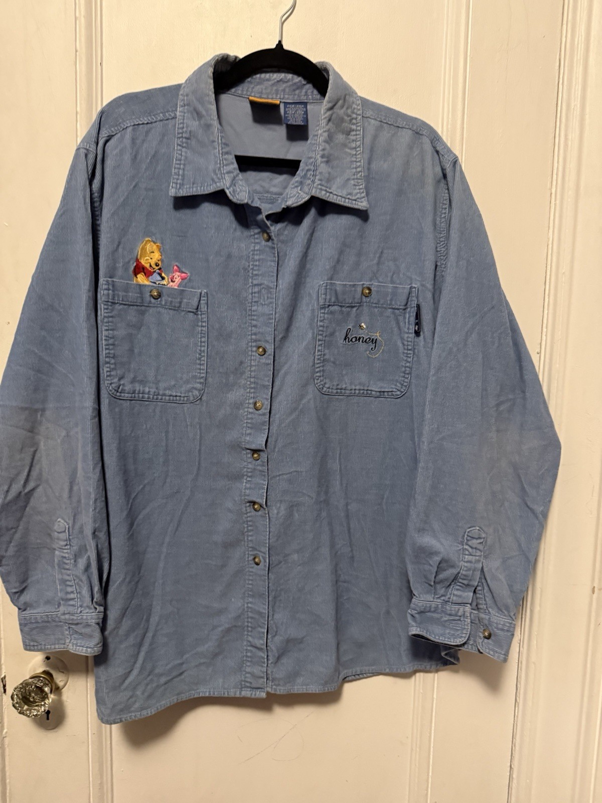 Vintage Baby Blue Disney Pooh Women’s Corduroy Botton Up Size 26/28W Plus size