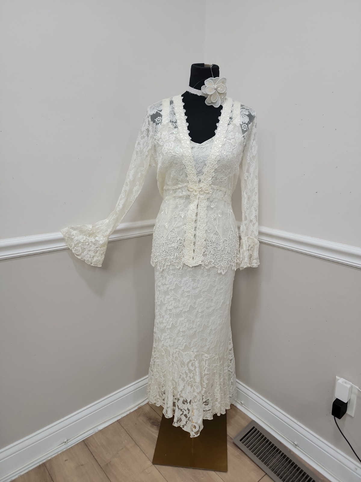 VTG Y2K Spencer Alexis Wedding White Lace Maxi Dress Jacket 2pc Set 12P Petite