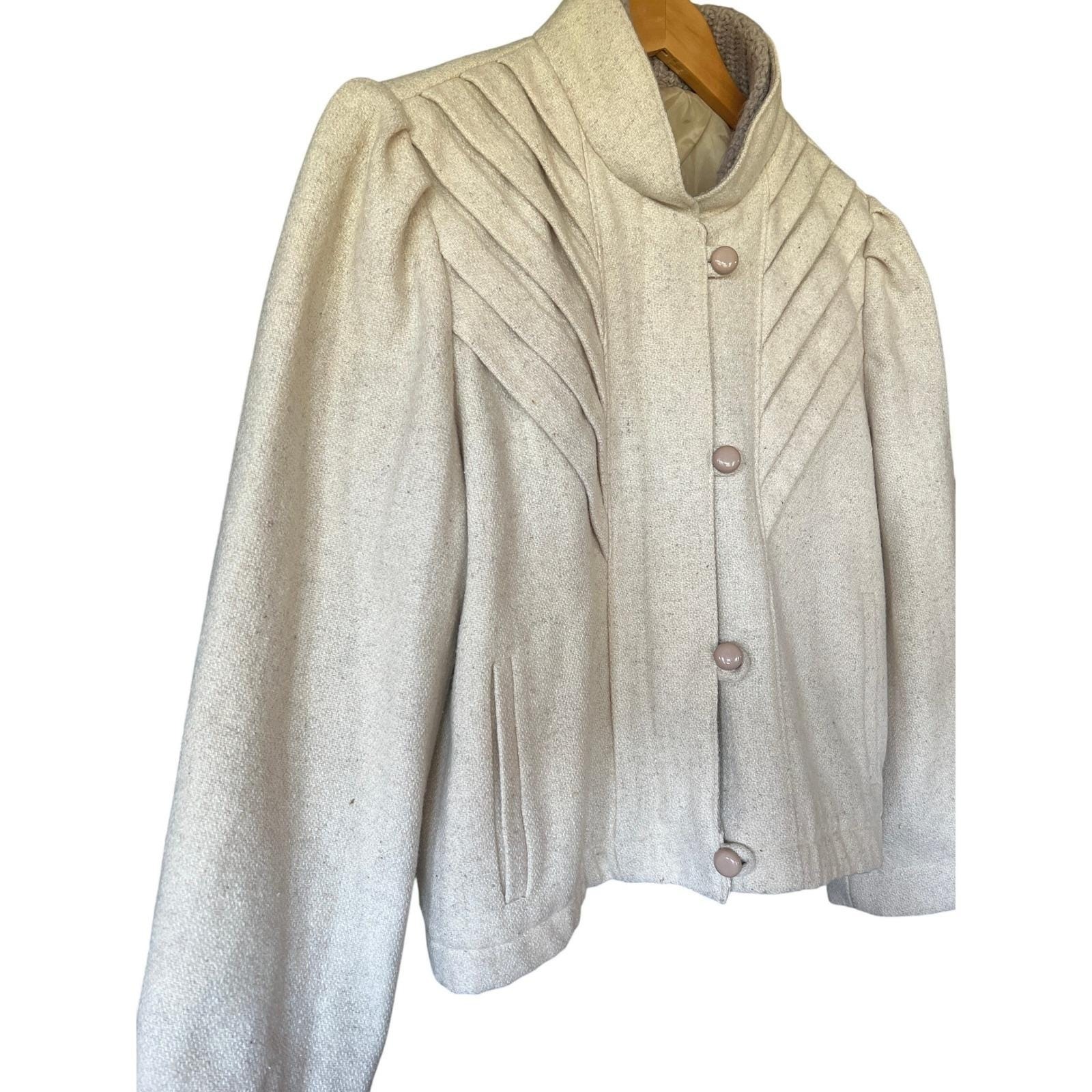 Vintage 70s Cream Wool Pleated Sunburst Jacket Puff Shoulder Quiet Luxury