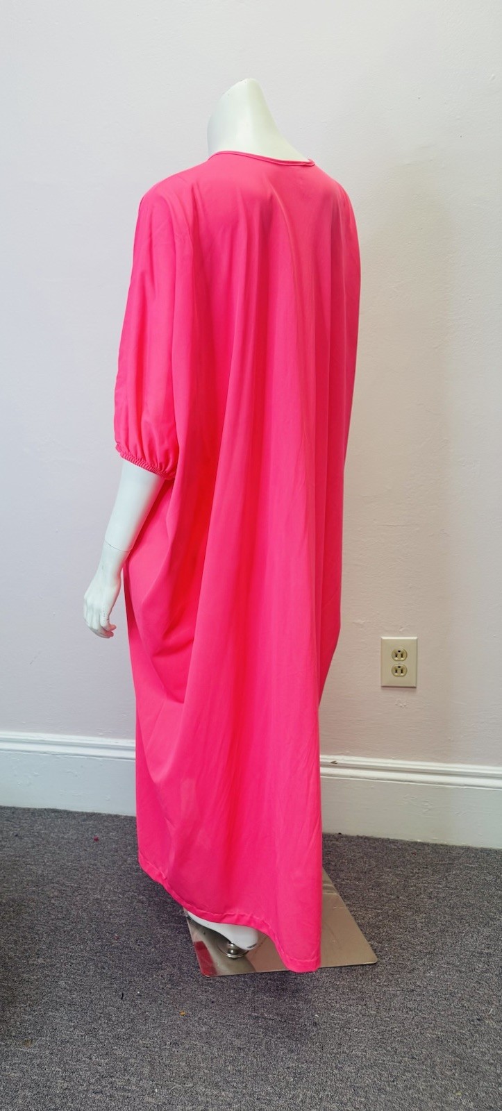Vintage 60’s 70’s Hostess Caftan Nightgown Nylon Day-glo Pink Maxi Dress Onesize