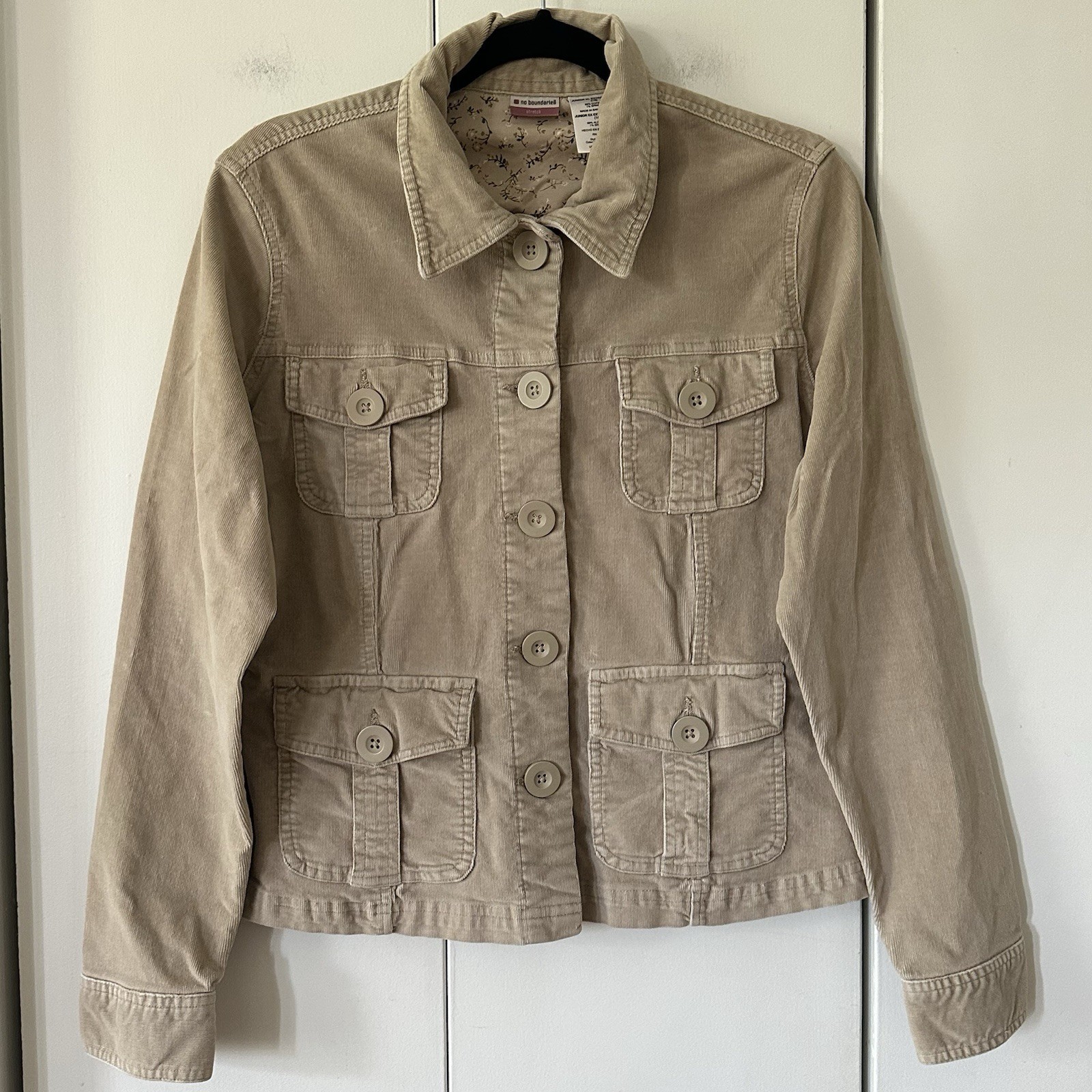 Vintage 90s/Y2K Tan Cotton Corduroy Jacket Buttons/Pockets No Boundaries M/L