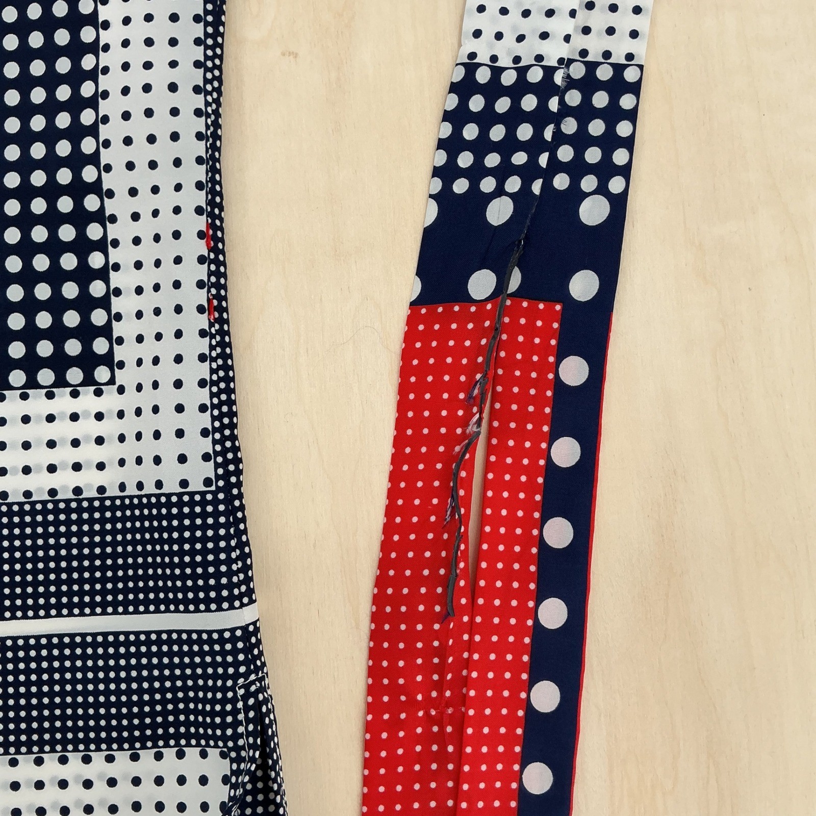 Loubella Tunic Top Wms 10/11 Red Navy Polka Dot Geometric Mod Vintage 70s Retro