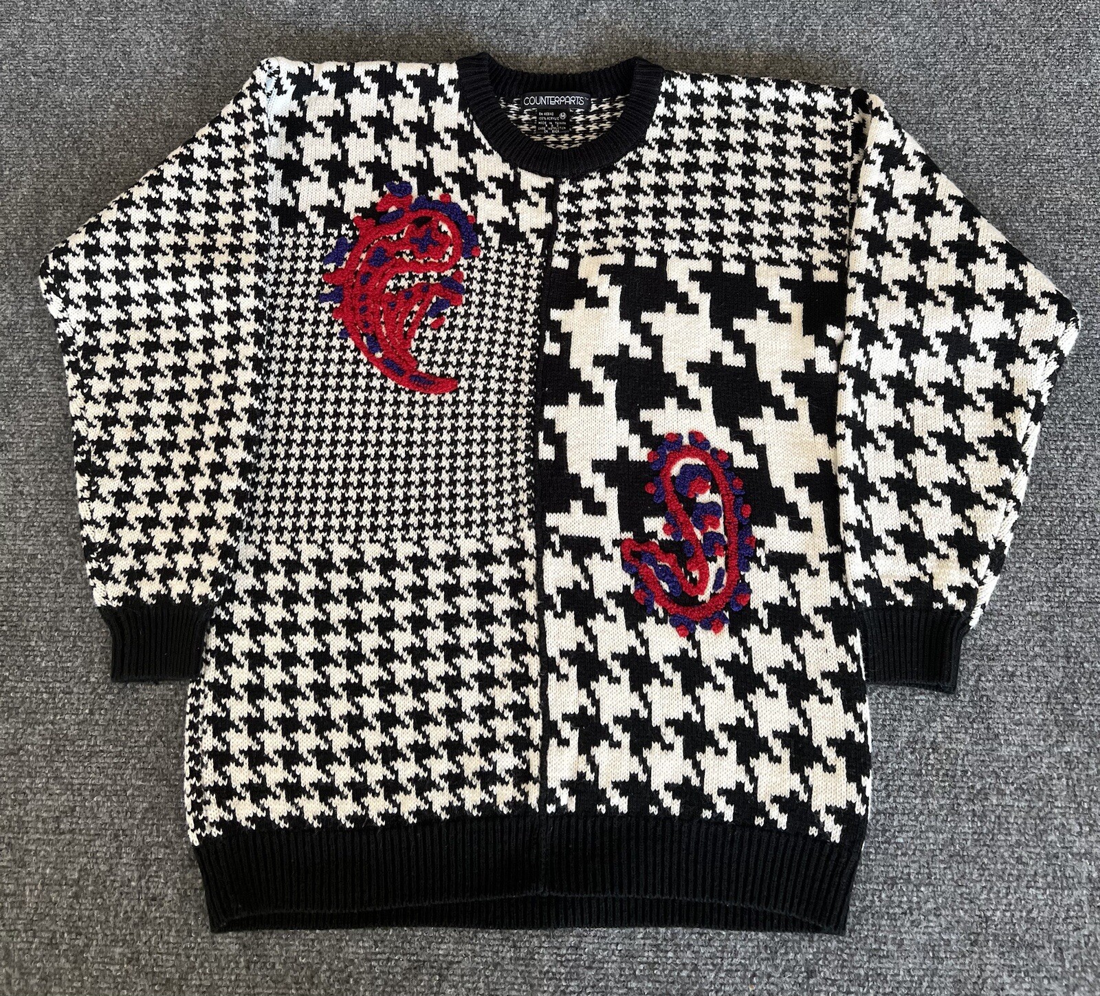 Counterparts Womens VTG Sweater Black White Houndstooth Chili Pepper Medium