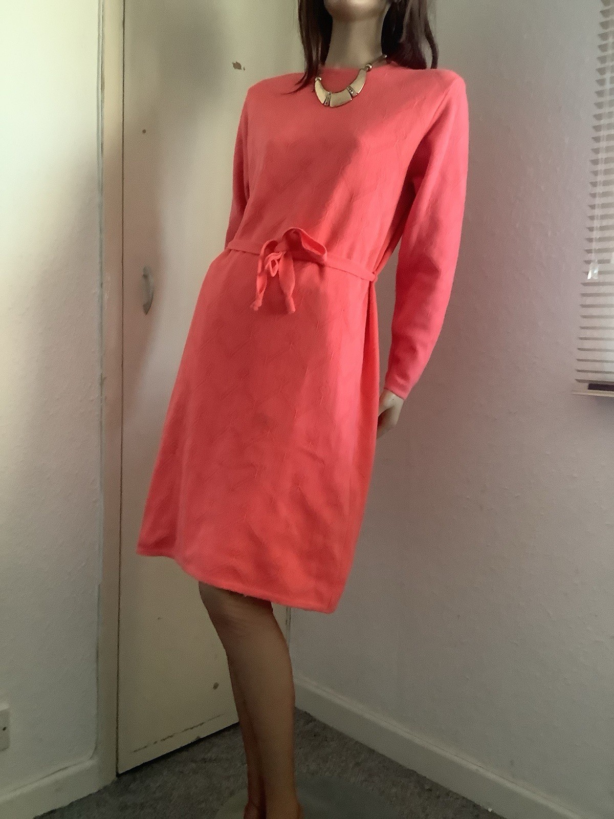 Vintage 1970s Coral Salmon Pink Knitted Dress 16