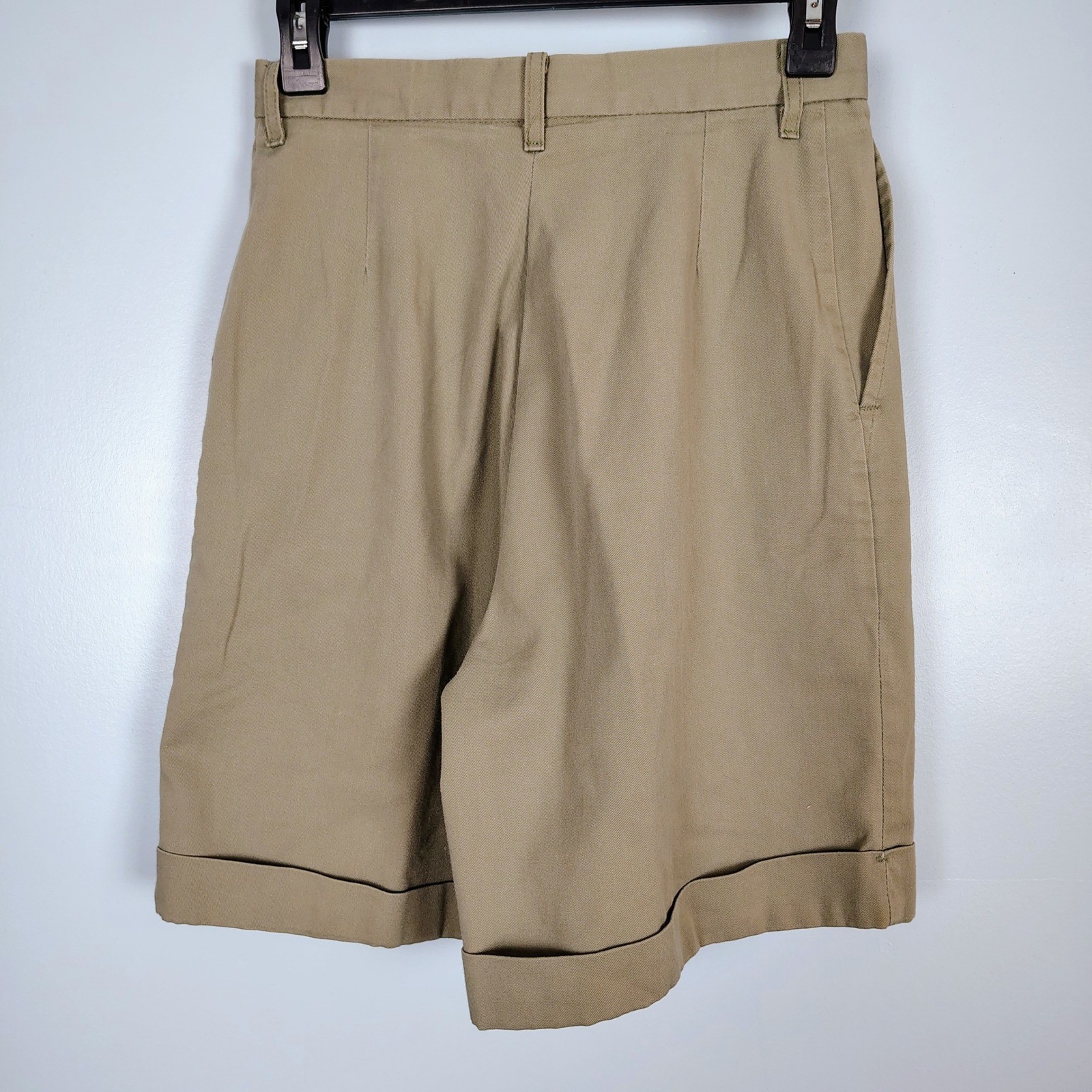 Vintage Chic Pleated Khaki Shorts Womens 10 Tan High Waisted Cuffed Made in USA