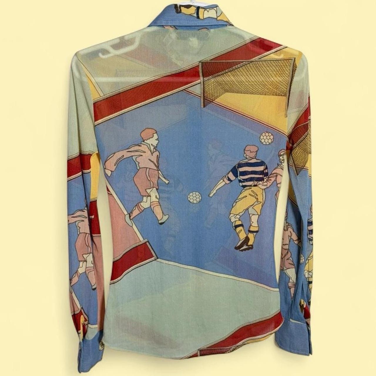 70s vintage Wayne Rogers all-over soccer print Woman’s Button Up shirt Xsmall