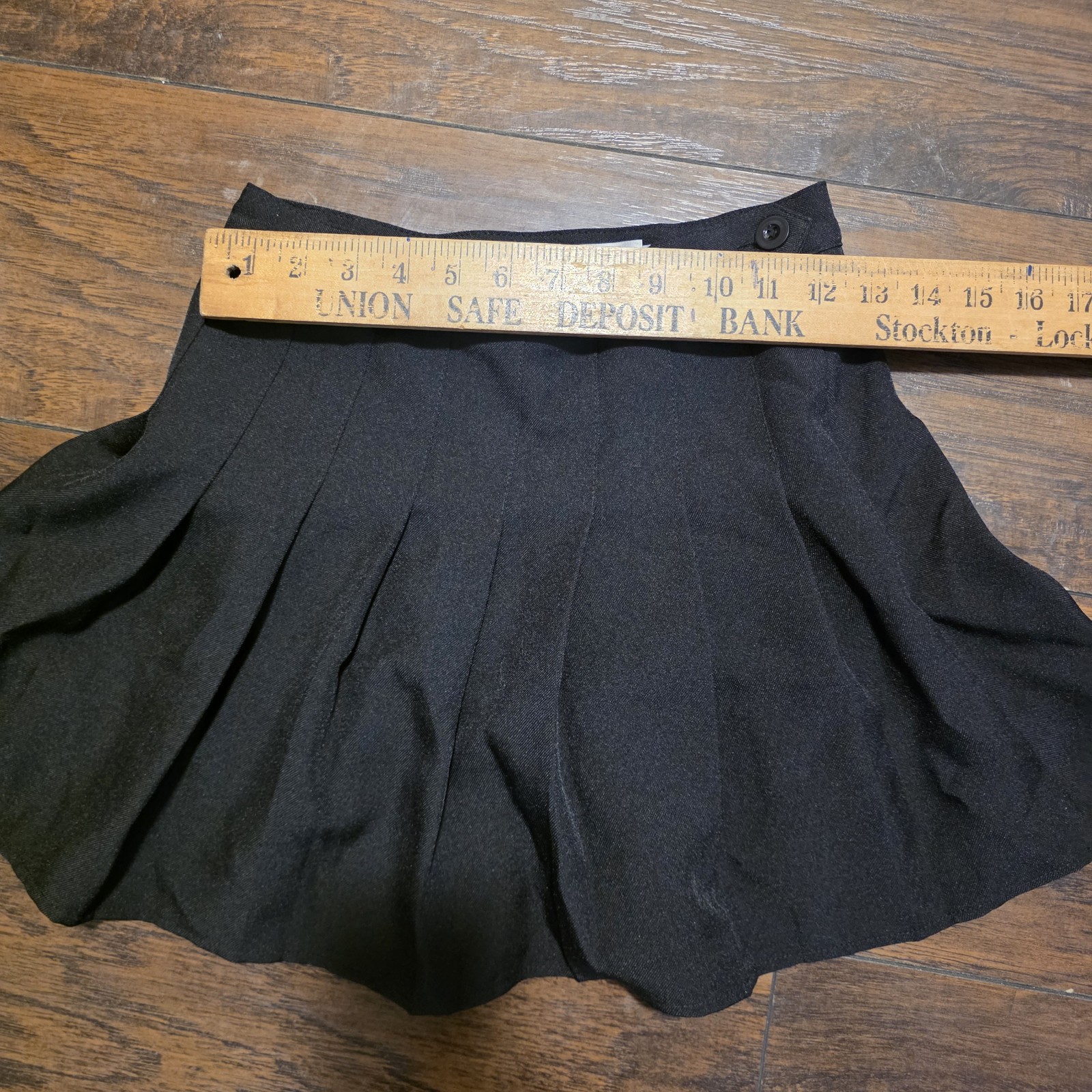F.LL Y2k Mini Skirt Womens S Black Pleated Academia Bratz 2000s Vtg Office Siren