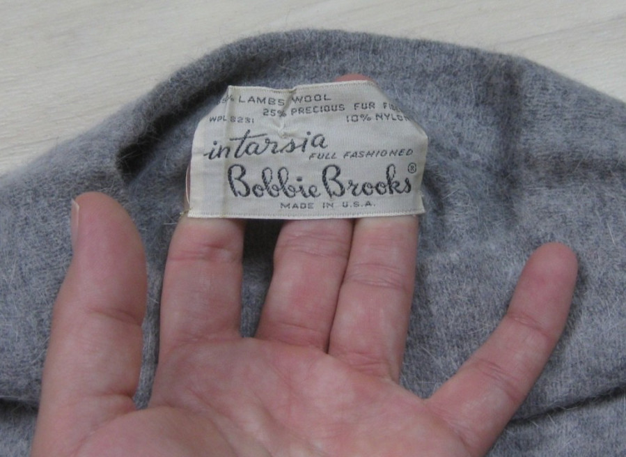 Vintage 1950s Bobbie Brooks Intarsia Sweater (S) Wool Blend Floral Preppy