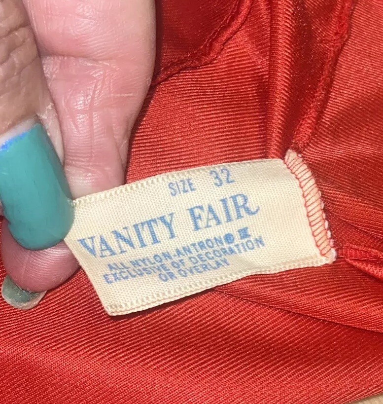 Vintage Vanity Fair Long Red Satin Nylon SZ 32 Flowing Nightie Dress Slip #15