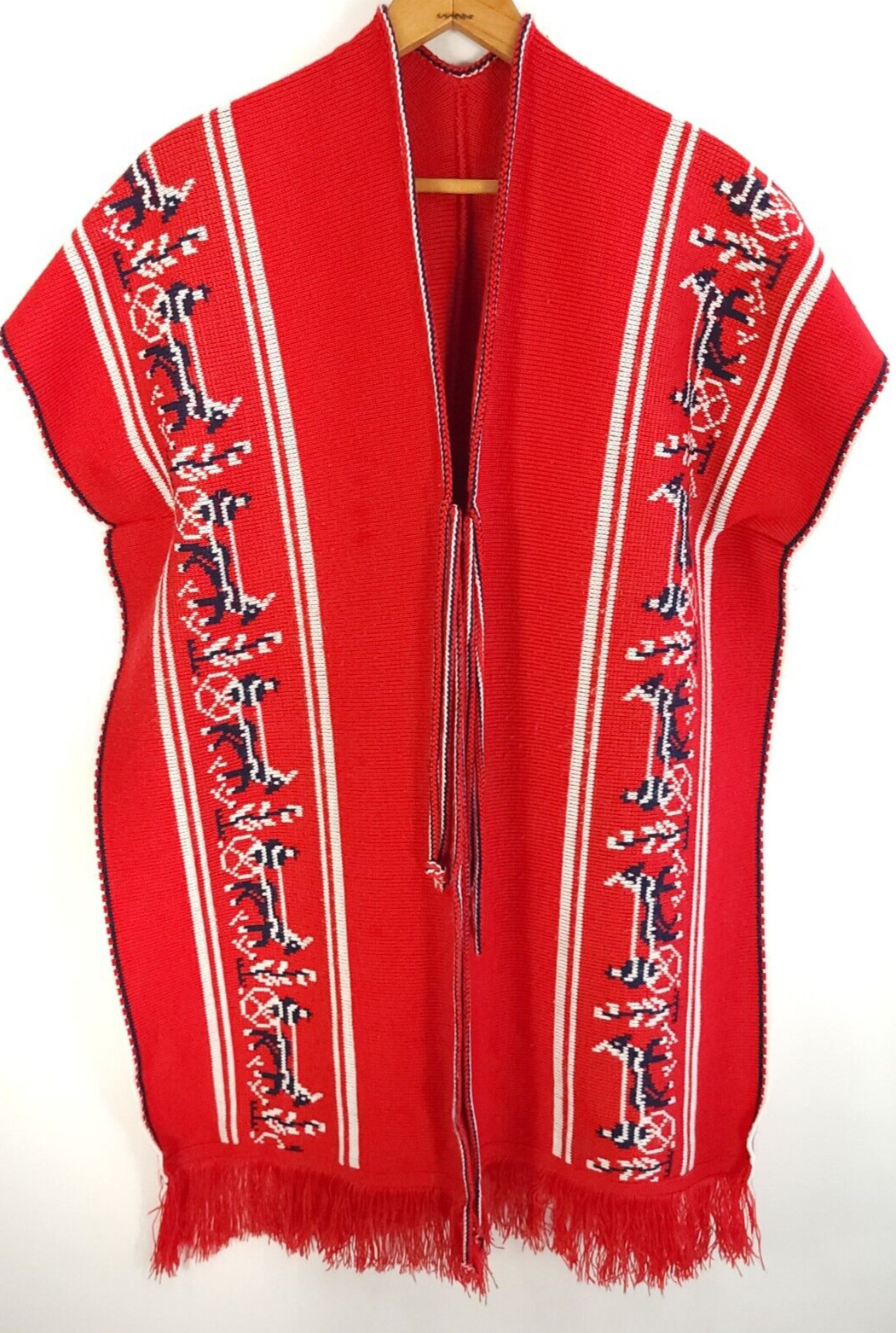 Vtg Handmade Poncho Folk Horses Print Amish Theme Multicolor Stripes Fringe Hem